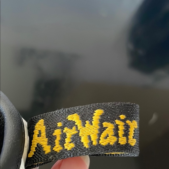 Dr.martins white Translucent Sole with Cross Logo lace up side s
Zipper unisex - Picture 13 of 14